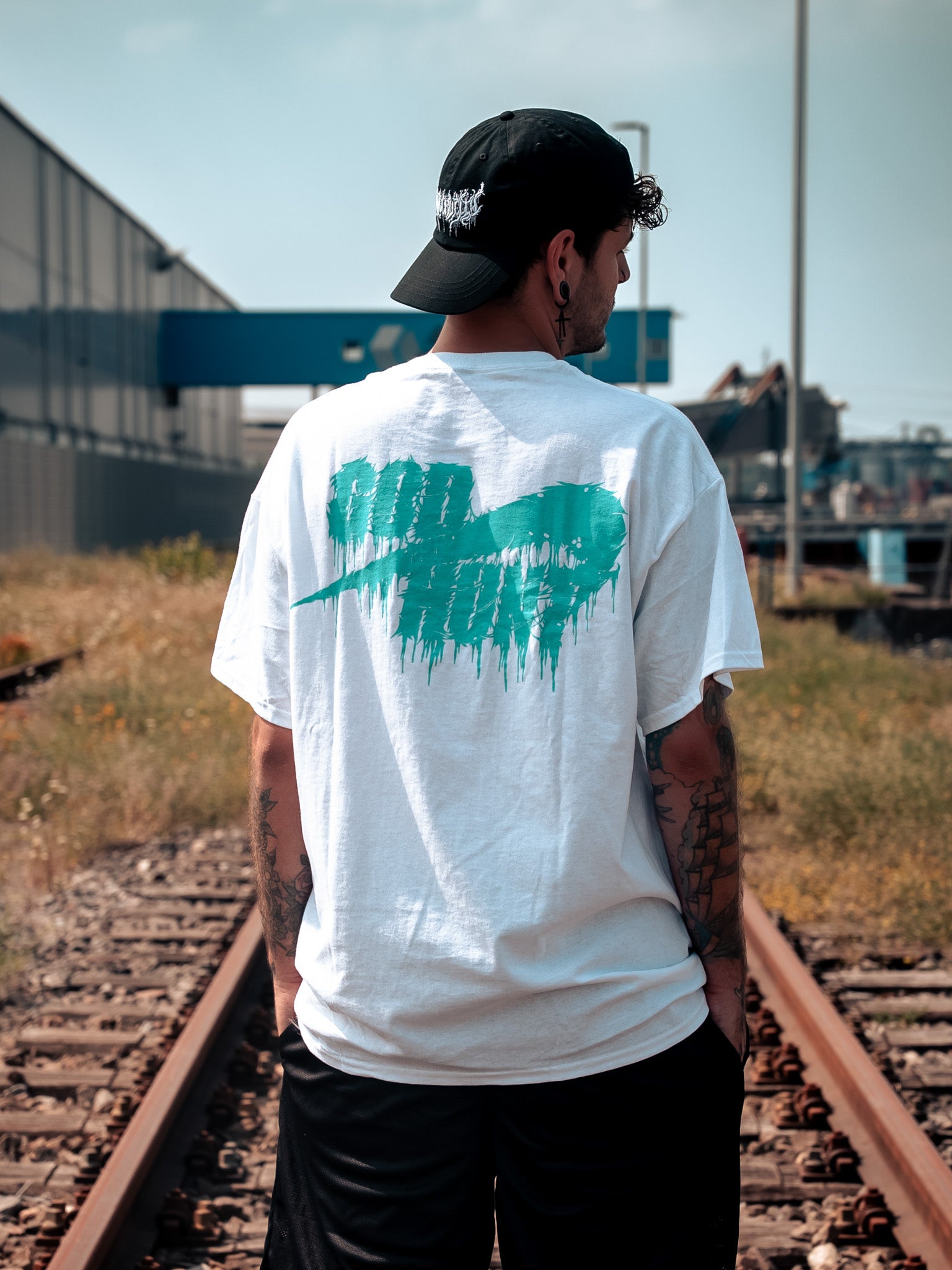 YGGDRASIL VAULT SALE - GOD HUNT - Shirt